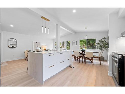 105 Lilacside Drive, Hamilton, ON - Indoor Photo Showing Other Room