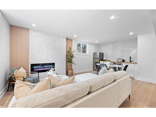 105 Lilacside Drive, Hamilton, ON - Indoor Photo Showing Living Room With Fireplace