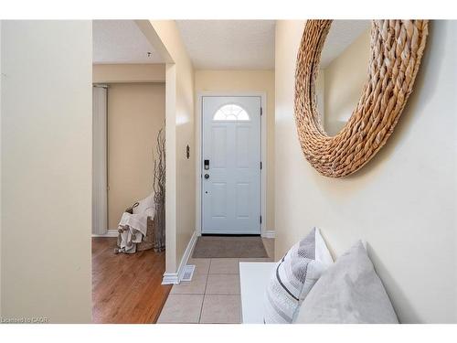 177 Lavina Crescent, Hamilton, ON - Indoor Photo Showing Other Room