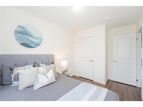 09-68 First Street, Orangeville, ON - Indoor Photo Showing Bedroom