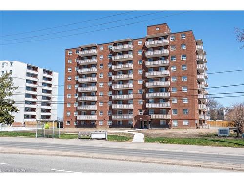 803-851 Queenston Road  Hamilton, ON L8G 1B4