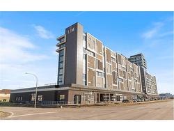 605-560 North Service Road  Grimsby, ON L3M 0G3