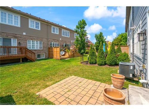 7 Windsor Circle, Niagara-On-The-Lake, ON - Outdoor With Deck Patio Veranda With Exterior