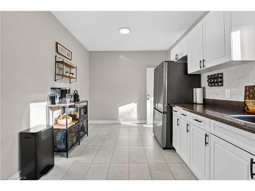 56 Francis Street, Hamilton, ON - Indoor Photo Showing Kitchen
