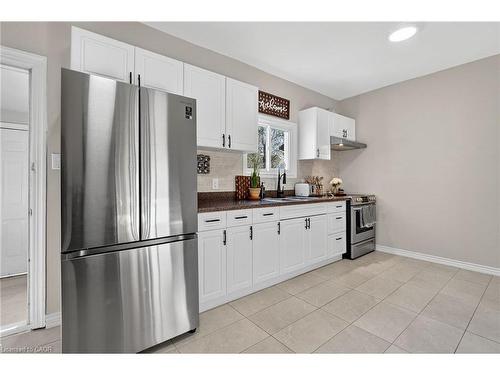 56 Francis Street, Hamilton, ON - Indoor Photo Showing Kitchen