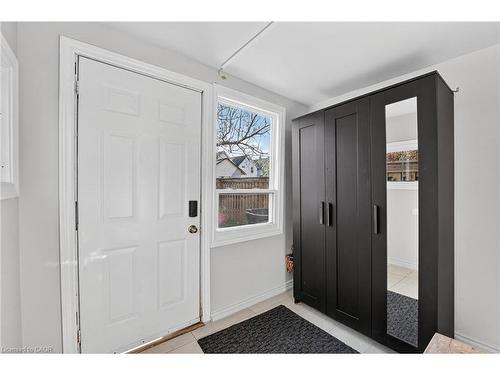 56 Francis Street, Hamilton, ON - Indoor Photo Showing Other Room