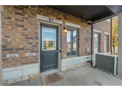 E7-70 Willowrun Drive, Kitchener, ON - Outdoor With Exterior
