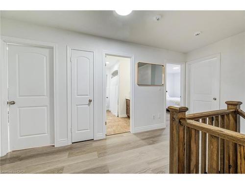 617 Thorndale Drive, Waterloo, ON - Indoor