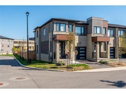 24 Southam Lane  Hamilton, ON L9C 0E9