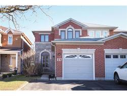 127 Essex Point Drive  Cambridge, ON N1T 1W6