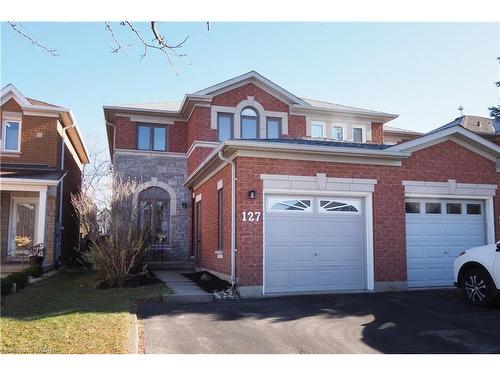 127 Essex Point Drive, Cambridge, ON - Outdoor With Facade