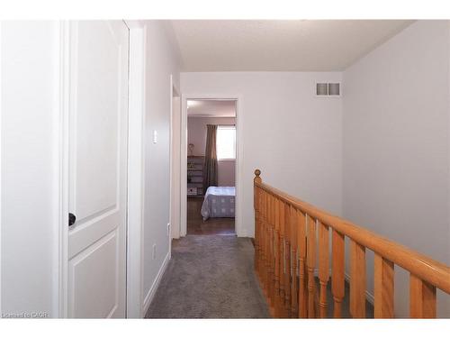 127 Essex Point Drive, Cambridge, ON - Indoor Photo Showing Other Room