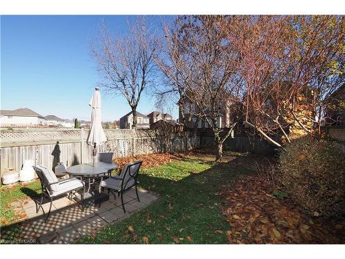 127 Essex Point Drive, Cambridge, ON - Outdoor