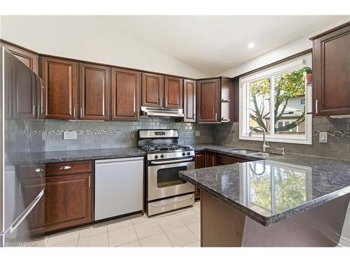 78 Ackland Street, Stoney Creek, ON - Indoor Photo Showing Kitchen