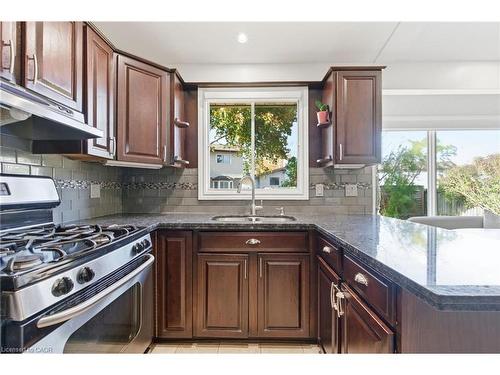 78 Ackland Street, Stoney Creek, ON - Indoor Photo Showing Kitchen
