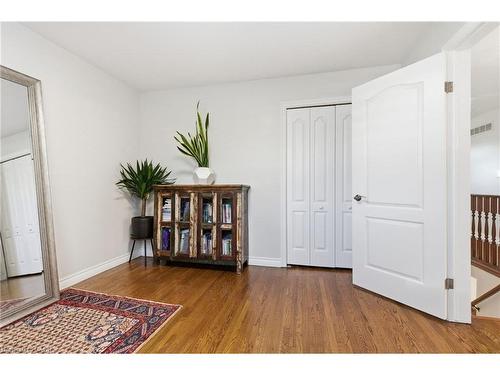 78 Ackland Street, Stoney Creek, ON - Indoor Photo Showing Other Room