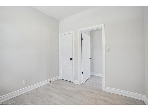 510 Britannia Avenue, Hamilton, ON - Indoor Photo Showing Other Room