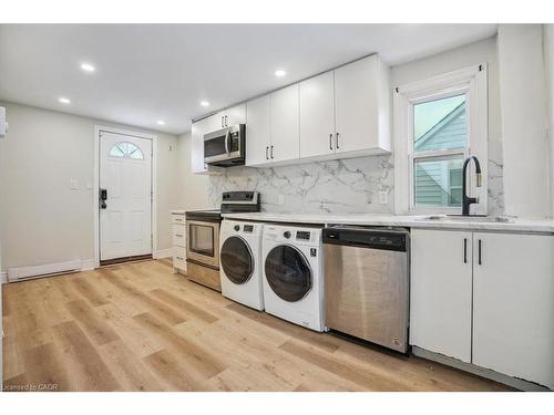 510 Britannia Avenue, Hamilton, ON - Indoor Photo Showing Laundry Room