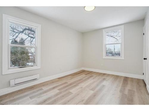 510 Britannia Avenue, Hamilton, ON - Indoor Photo Showing Other Room