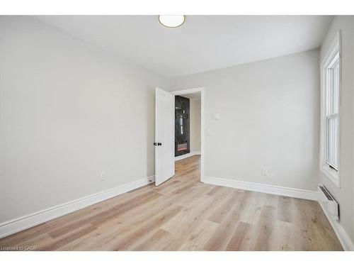 510 Britannia Avenue, Hamilton, ON - Indoor Photo Showing Other Room