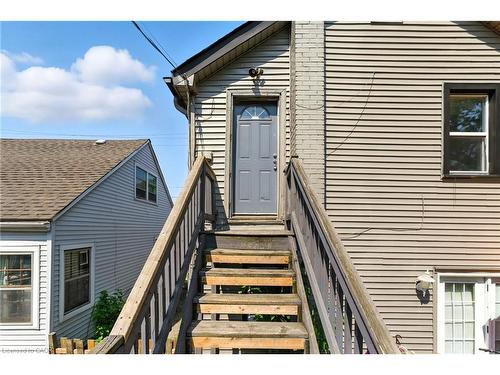 510 Britannia Avenue, Hamilton, ON - Outdoor