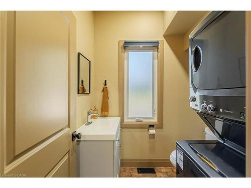 74 Lynnwood Avenue, Simcoe, ON - Indoor Photo Showing Laundry Room