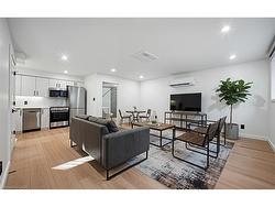 4-66 Union Street  Waterloo, ON N2J 1B9