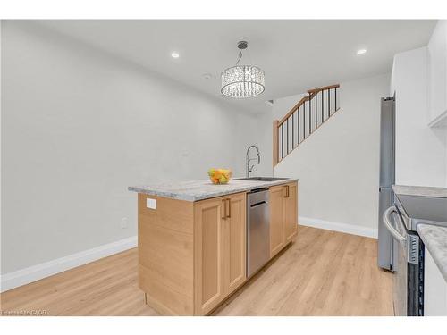 2-22 Ash Street, Kitchener, ON - Indoor Photo Showing Kitchen