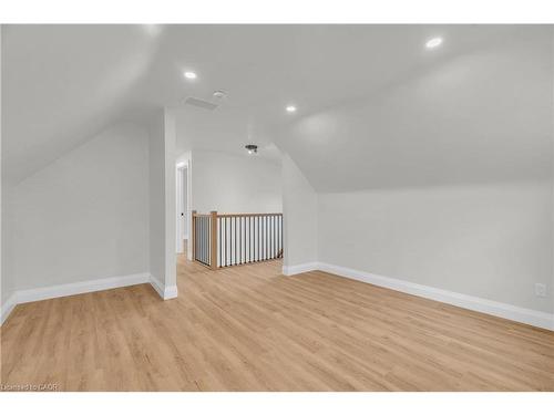 2-22 Ash Street, Kitchener, ON - Indoor Photo Showing Other Room