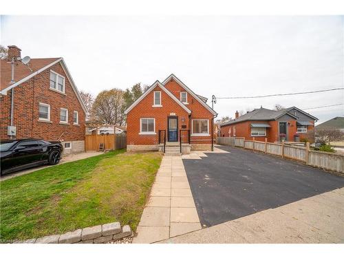 2-22 Ash Street, Kitchener, ON - Outdoor