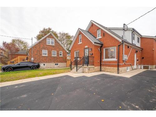 2-22 Ash Street, Kitchener, ON - Outdoor