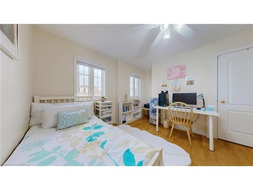 3492 Bala Drive, Mississauga, ON - Indoor Photo Showing Bedroom
