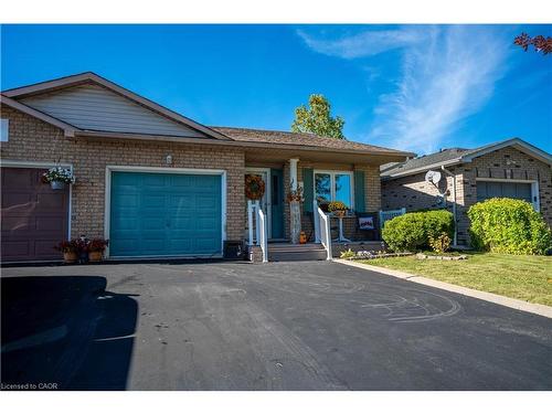 50 Scottacres Boulevard, Caledonia, ON - Outdoor With Facade