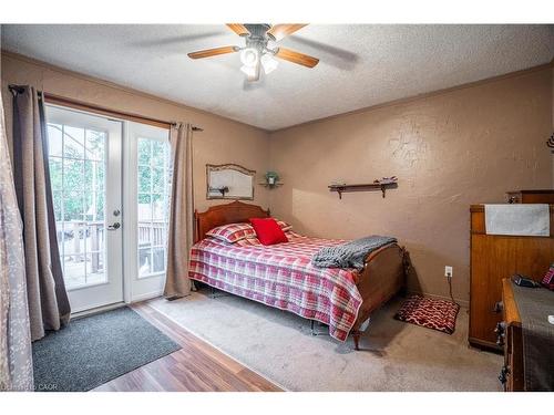 50 Scottacres Boulevard, Caledonia, ON - Indoor Photo Showing Bedroom