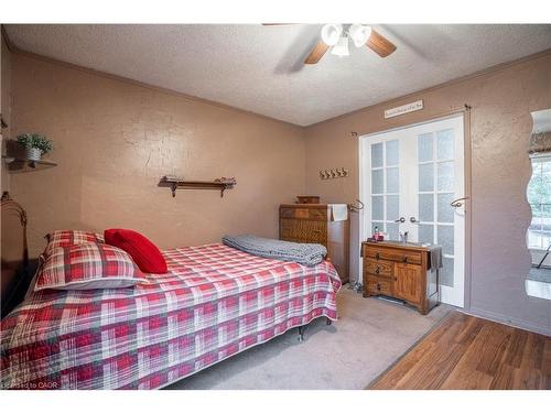 50 Scottacres Boulevard, Caledonia, ON - Indoor Photo Showing Bedroom