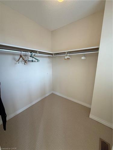 4210 Saunders Crescent, Burlington, ON - Indoor With Storage