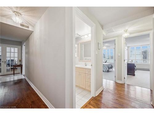 406-2 Lancaster Street E, Kitchener, ON - Indoor Photo Showing Other Room