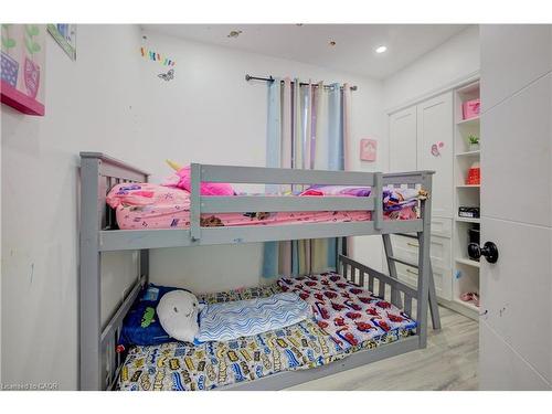 31 Bonfair Court, Kitchener, ON - Indoor Photo Showing Other Room