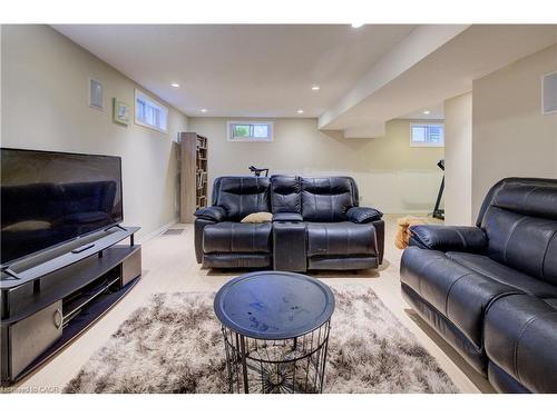 31 Bonfair Court, Kitchener, ON - Indoor