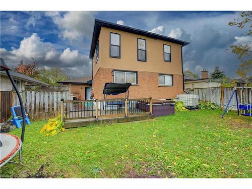 31 Bonfair Court, Kitchener, ON - Outdoor