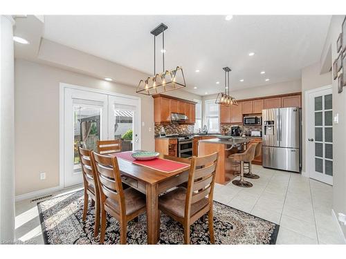 908 Gabor Street, London, ON - Indoor Photo Showing Dining Room