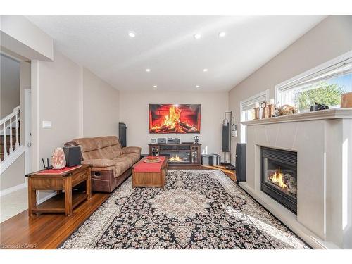 908 Gabor Street, London, ON - Indoor Photo Showing Living Room With Fireplace