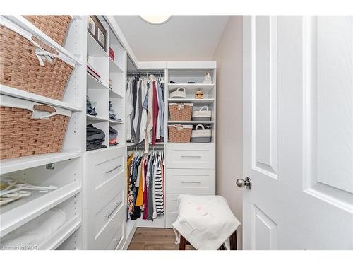 908 Gabor Street, London, ON - Indoor With Storage