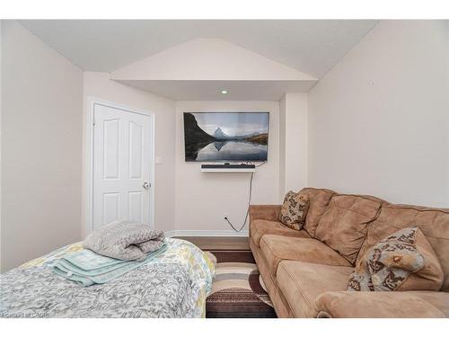 908 Gabor Street, London, ON - Indoor