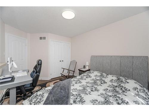 908 Gabor Street, London, ON - Indoor