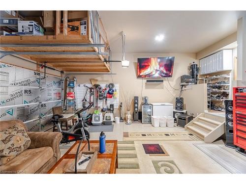 908 Gabor Street, London, ON - Indoor