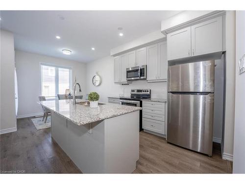 73 Forestwalk Street, Kitchener, ON - Indoor Photo Showing Kitchen With Stainless Steel Kitchen With Upgraded Kitchen