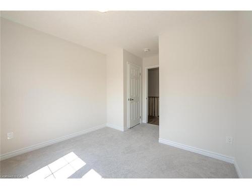 73 Forestwalk Street, Kitchener, ON - Indoor Photo Showing Other Room