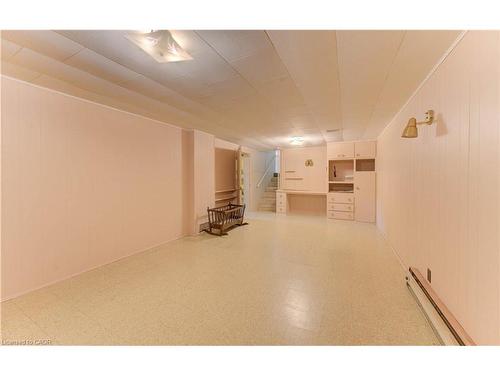 26 Camden Place, Kitchener, ON - Indoor Photo Showing Other Room