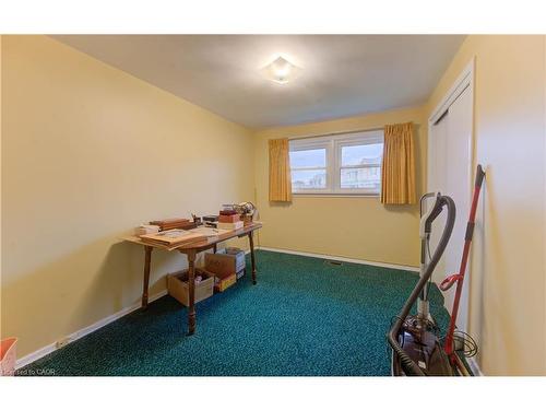 26 Camden Place, Kitchener, ON - Indoor